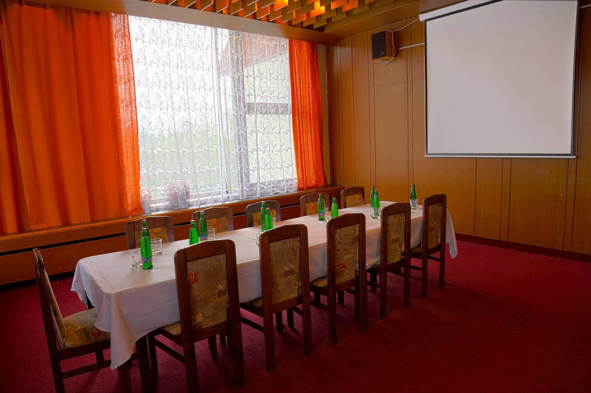 Resort Hotel Zvikov Звиковске Подгради Экстерьер фото